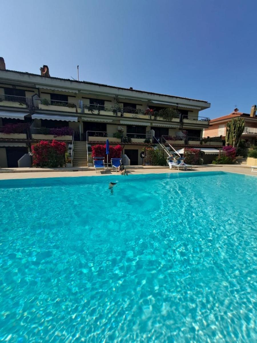 Appartamenti Residence Il Porto 13 E 16 Porto Azzurro Zewnętrze zdjęcie