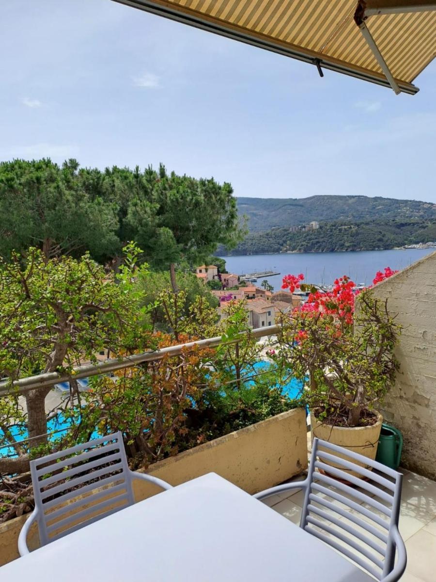 Appartamenti Residence Il Porto 13 E 16 Porto Azzurro Zewnętrze zdjęcie